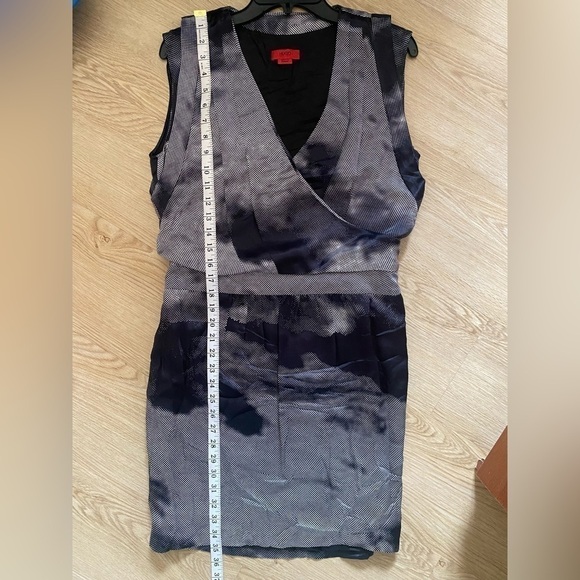 Hugo Boss Sleeveless Mini Dress Silky Wrap Style Business Casual Office - Picture 8 of 13